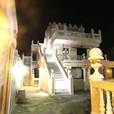 Castellino 4*