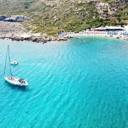 بيت ضيافة Castellino 4*