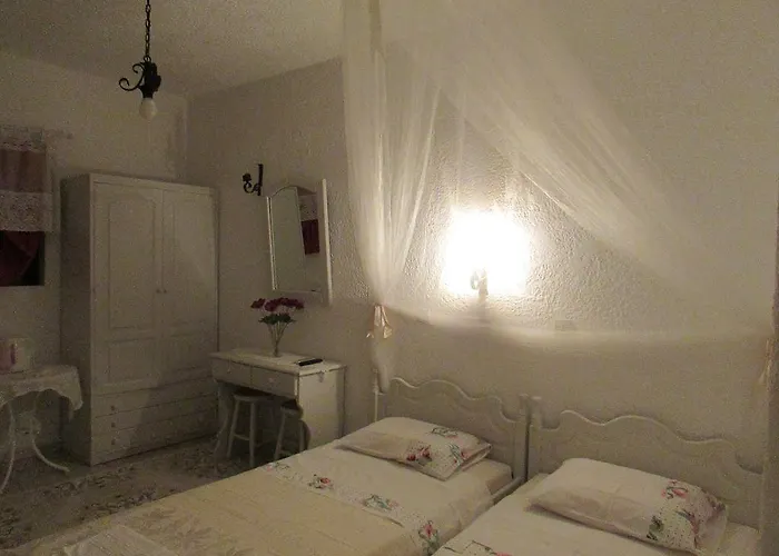 Castellino فاليراكي