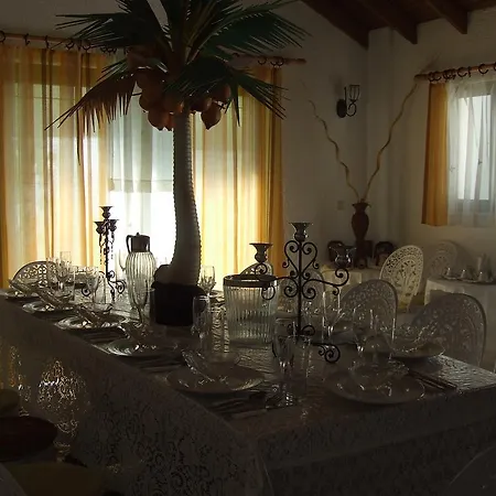 Πανσιόν Castellino 4*