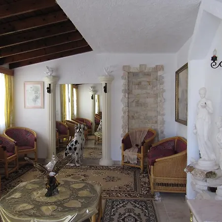 Castellino 4* Φαληράκι