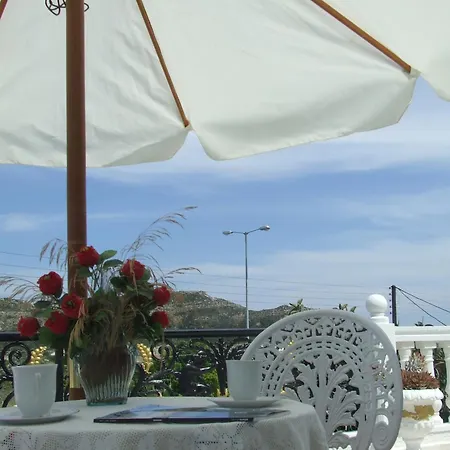 Castellino Πανσιόν Φαληράκι