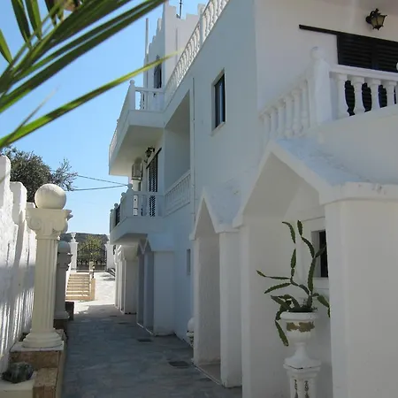 ゲストハウス Castellino 4*