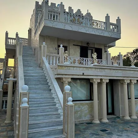 Guest house Castellino Studios 2*