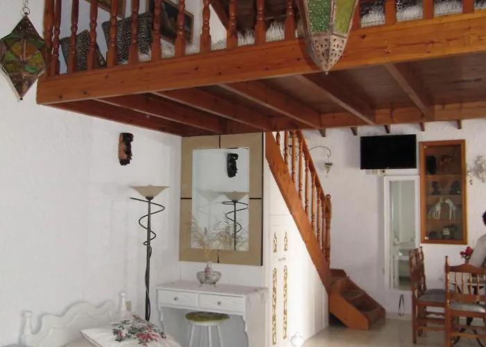 Castellino 4* Φαληράκι