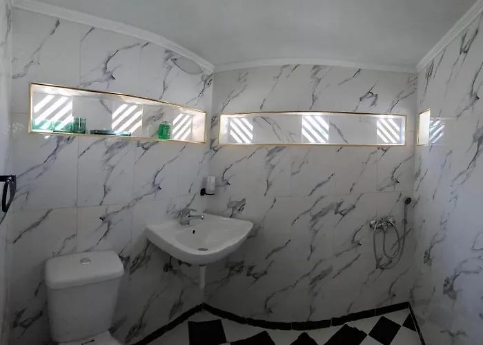 Castellino Konukevi Faliraki