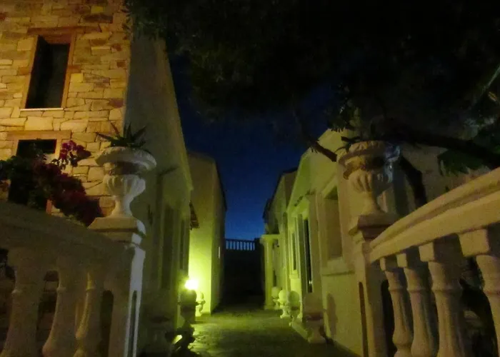 Castellino 4* Φαληράκι