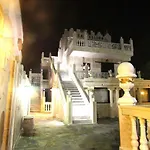 Castellino 4*