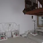 Castellino بيت ضيافة 4*