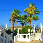 Castellino Studios 4*