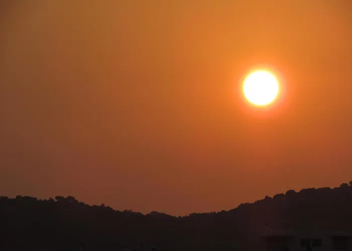 Castellino Konukevi Faliraki